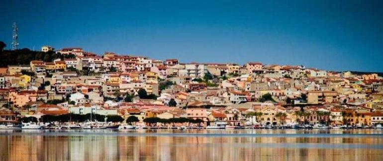 SantʼAntìoco Casa Peppina 아파트 외부 사진